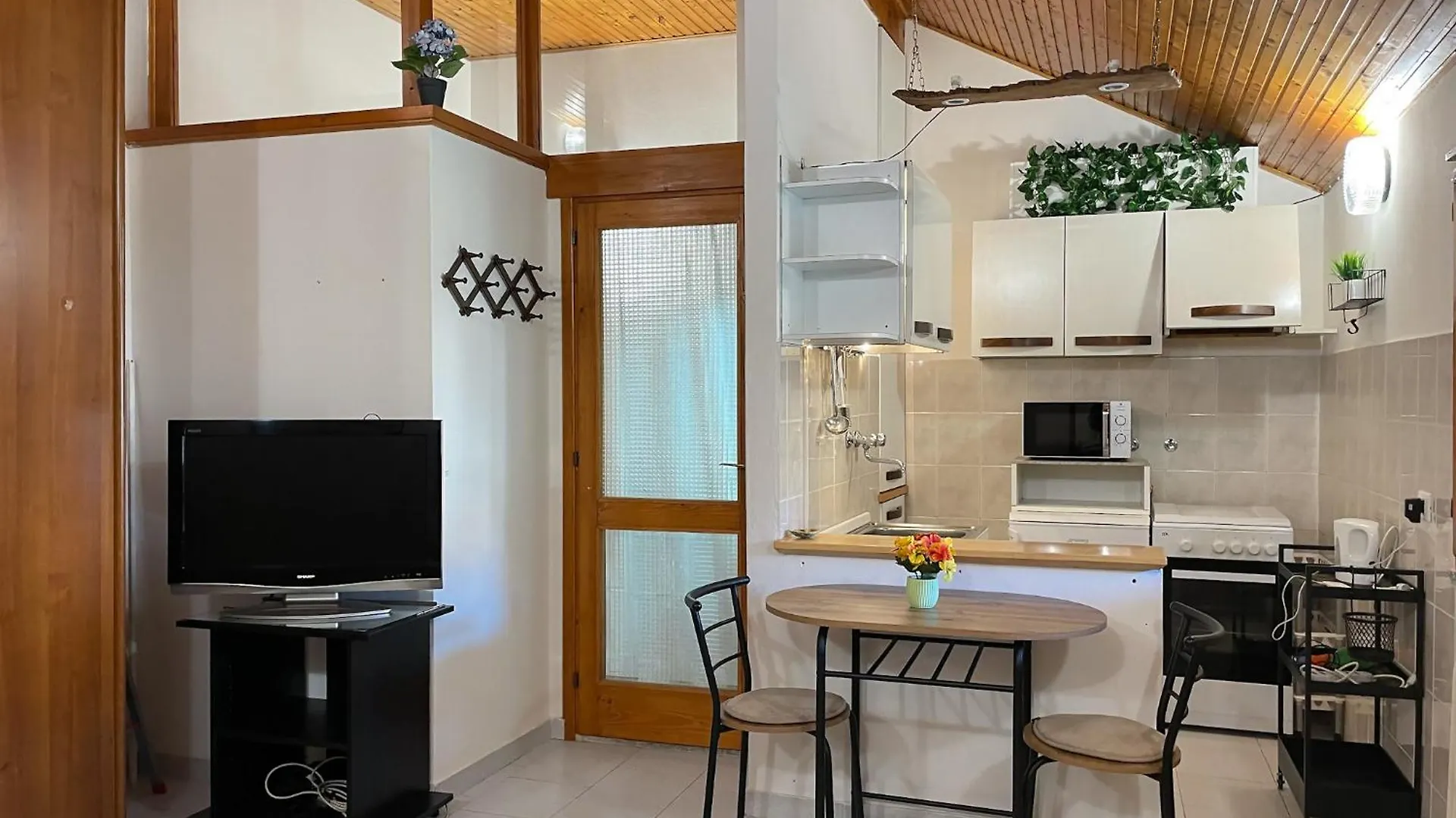 Apartment La Corte Dei Torri Loft On The Lake Oliveto Lario Italy