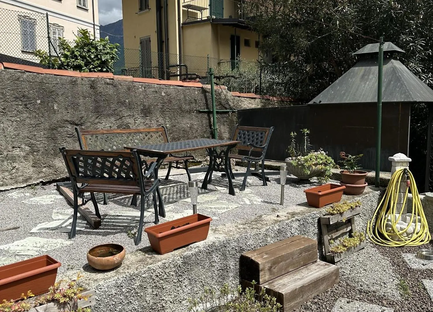 La Corte Dei Torri Loft On The Lake Oliveto Lario Apartment