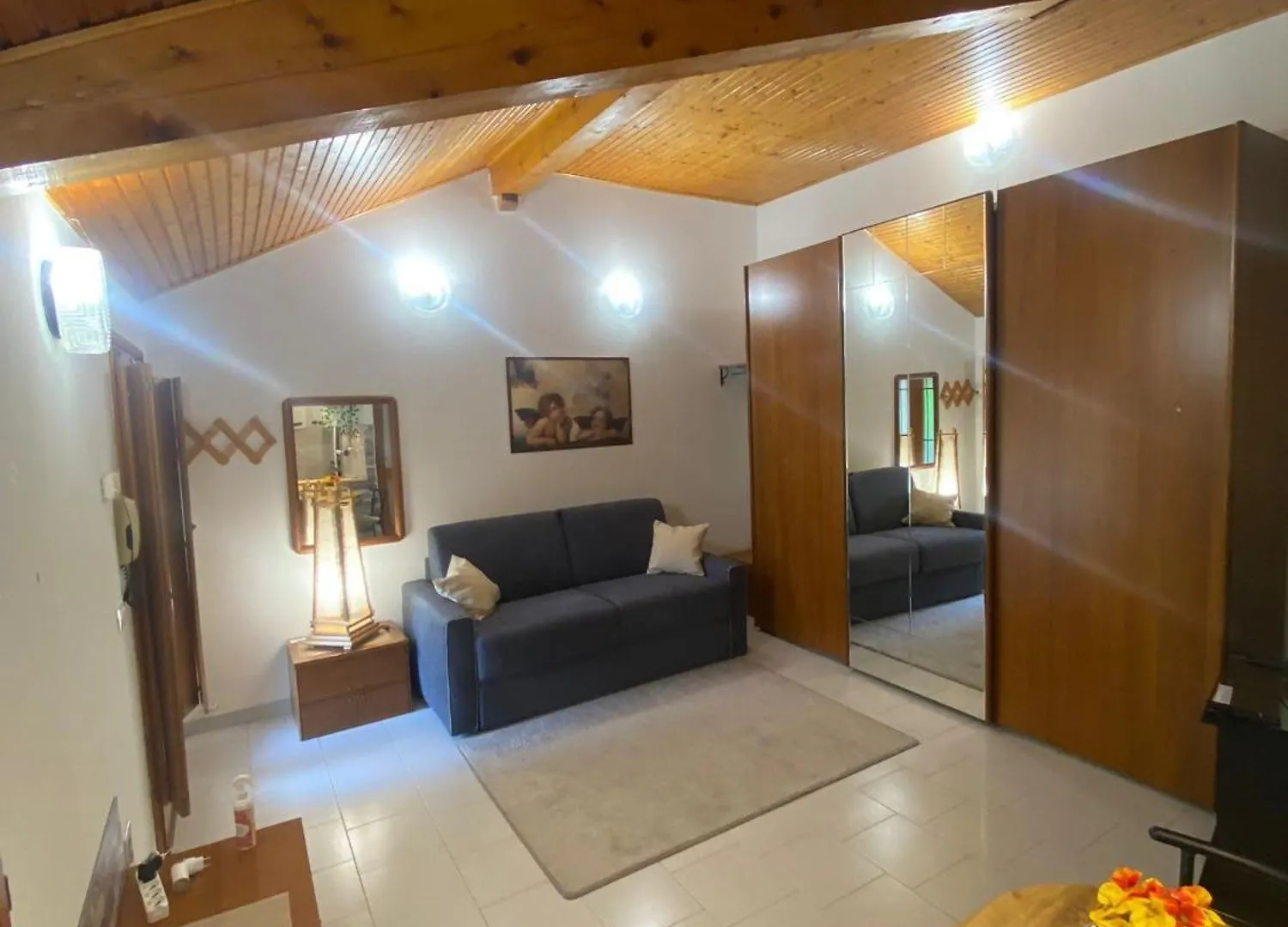 La Corte Dei Torri Loft On The Lake Oliveto Lario