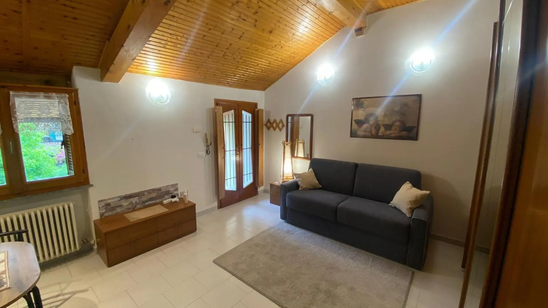 La Corte Dei Torri Loft On The Lake Oliveto Lario Apartment
